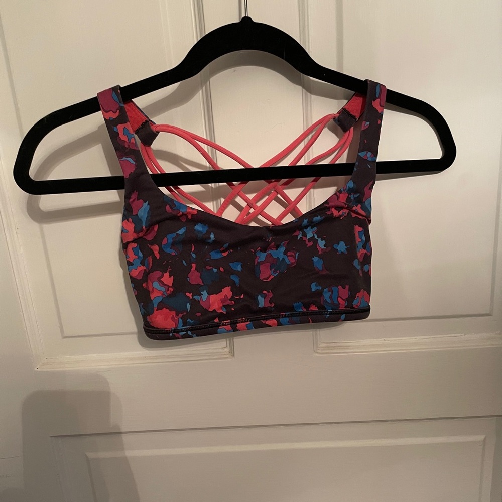 Lululemon free to be wild sports bra